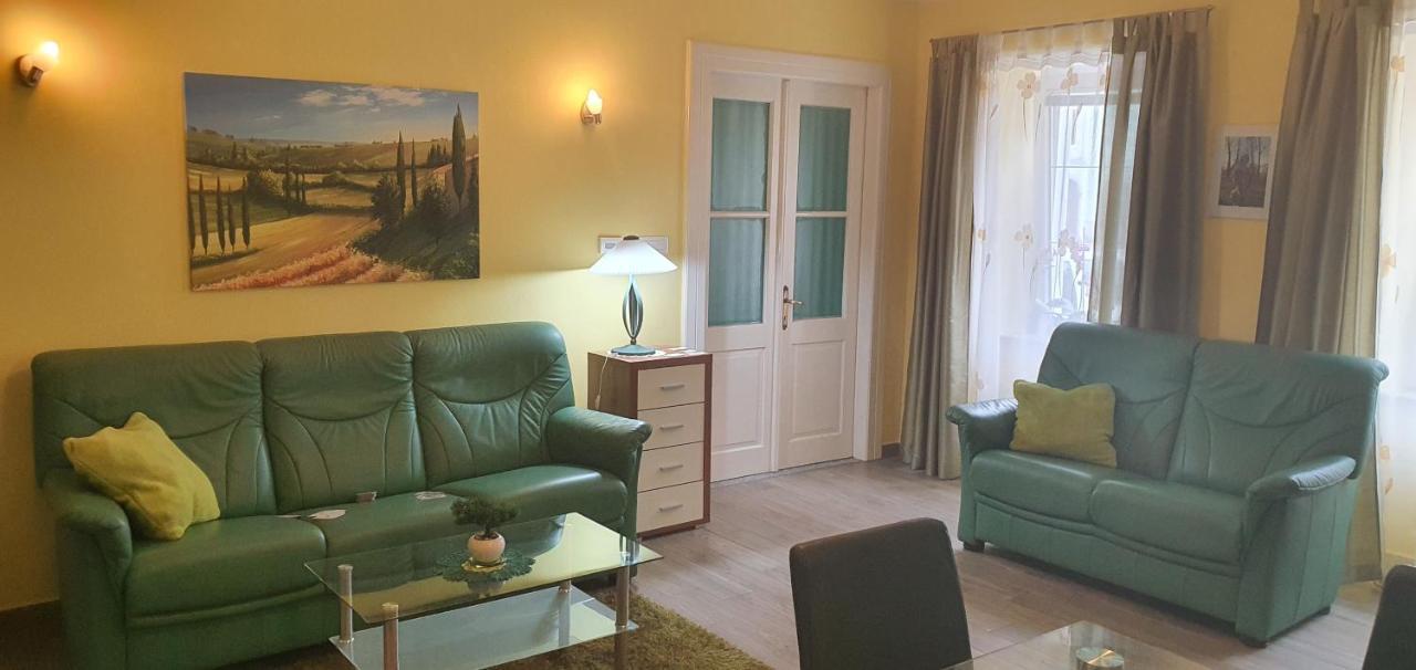 Apartment Thomas Vipava Εξωτερικό φωτογραφία